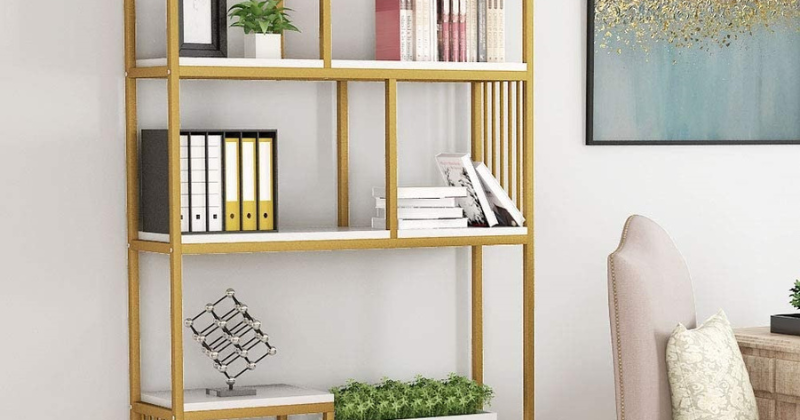 Tips on How to Style Bookshelves