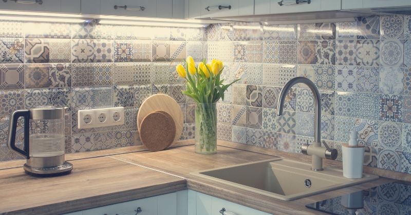 Kitchen Wall Accents - Tile Kitchen Walls