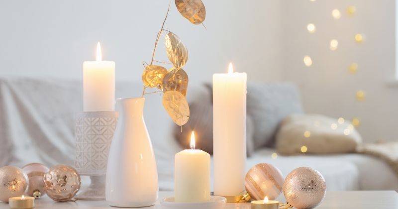 How to decorate a table  - Candles on a Table