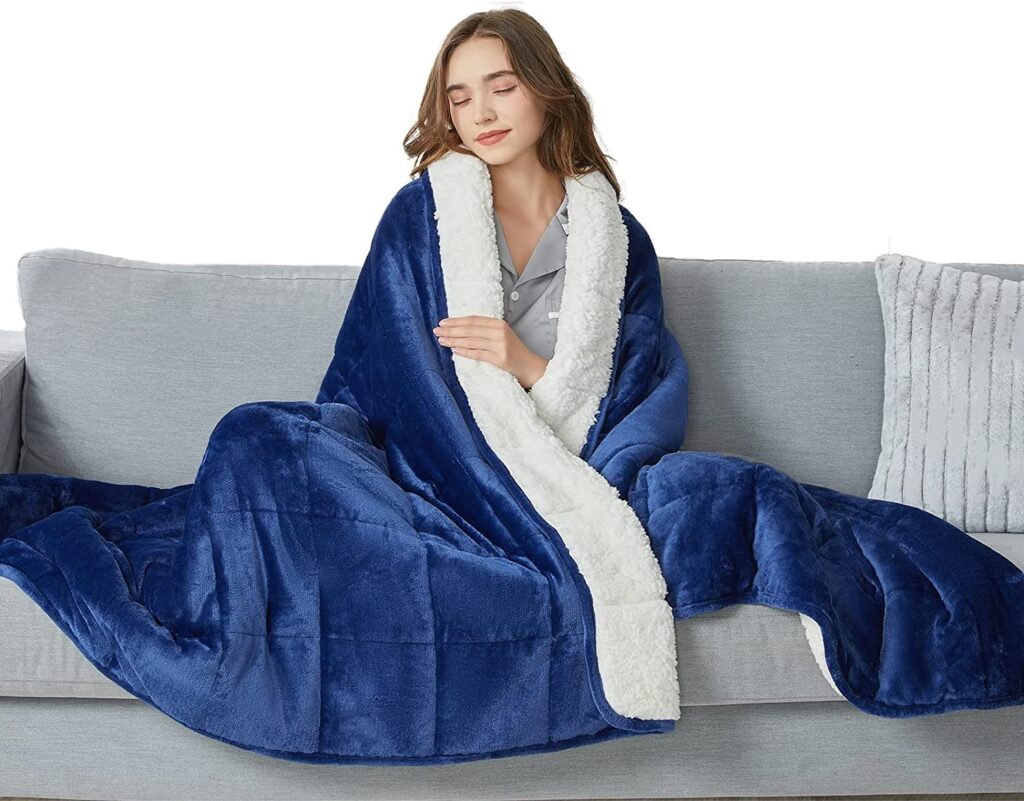 What are the Best Weighted Blankets? - CYMULA Flannel Weighted Blanket Adult