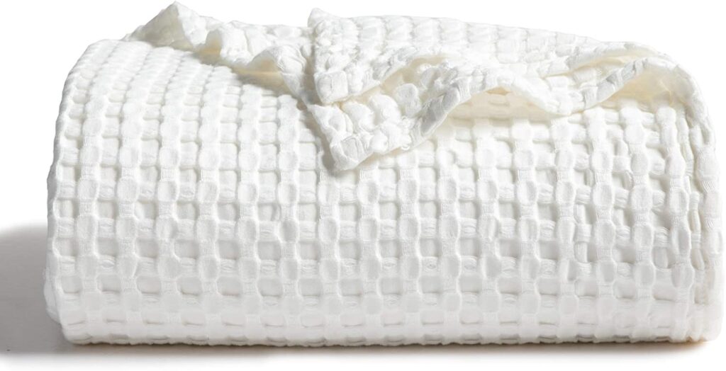 Best Cooling Blankets for Hot Sleepers