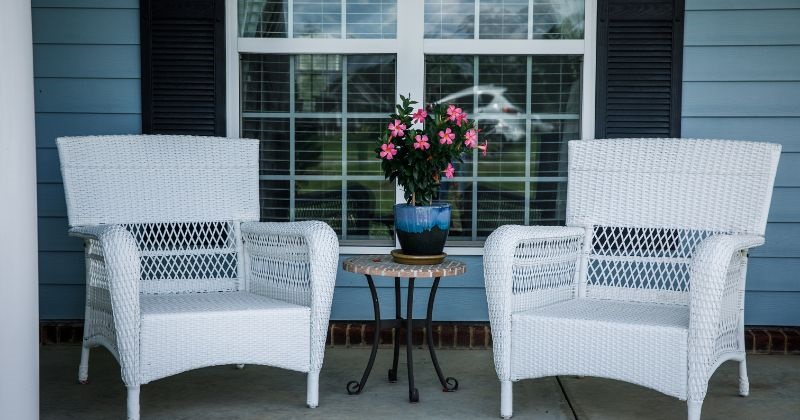 What is the Best Outdoor Furniture?- Benefits of Investing in Quality Patio Furniture