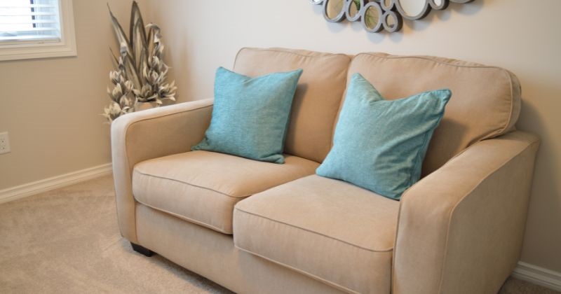 How to Arrange Throw Pillows on a Couch - Two Throw Pillows