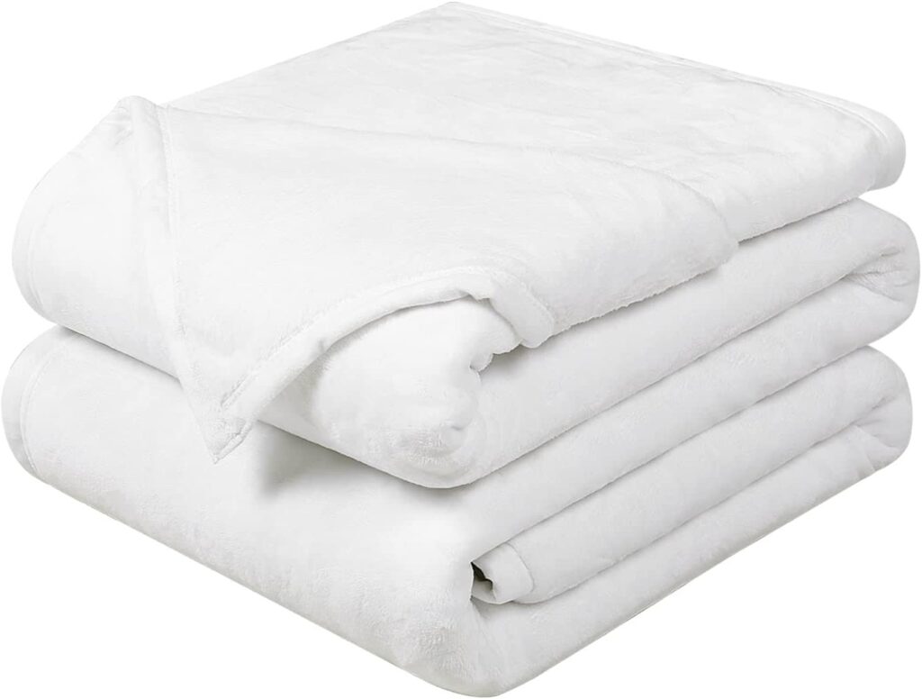 Best Blanket for Cold Weather - EASELAND Soft King Size Blanket